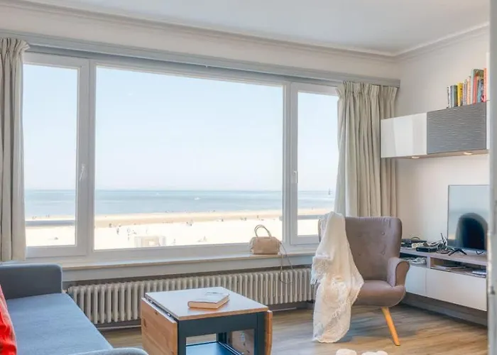 Bright With Stunning Sea View Ostend